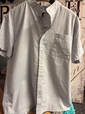 Ouku Men's Short-Sleeve Grandad Collar Shirt in Light Gray. 🆕